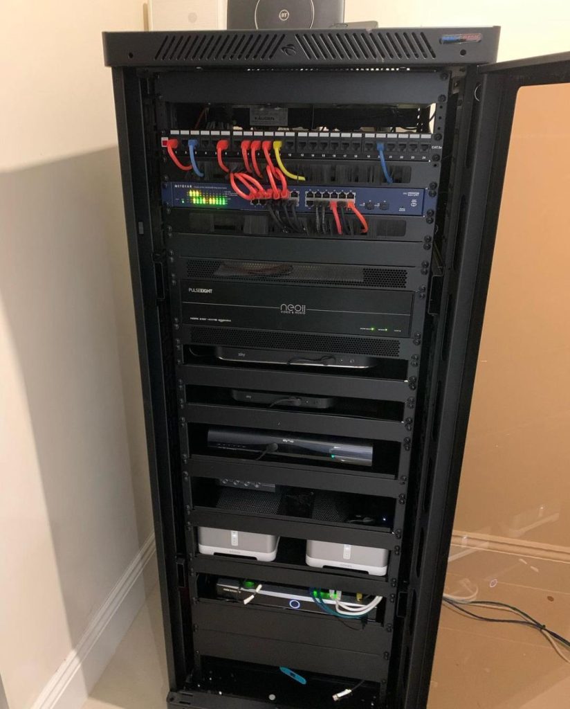 Organise AV equipment